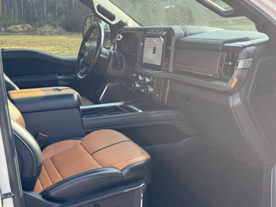 2023 Ford F-350SD Platinum DRW