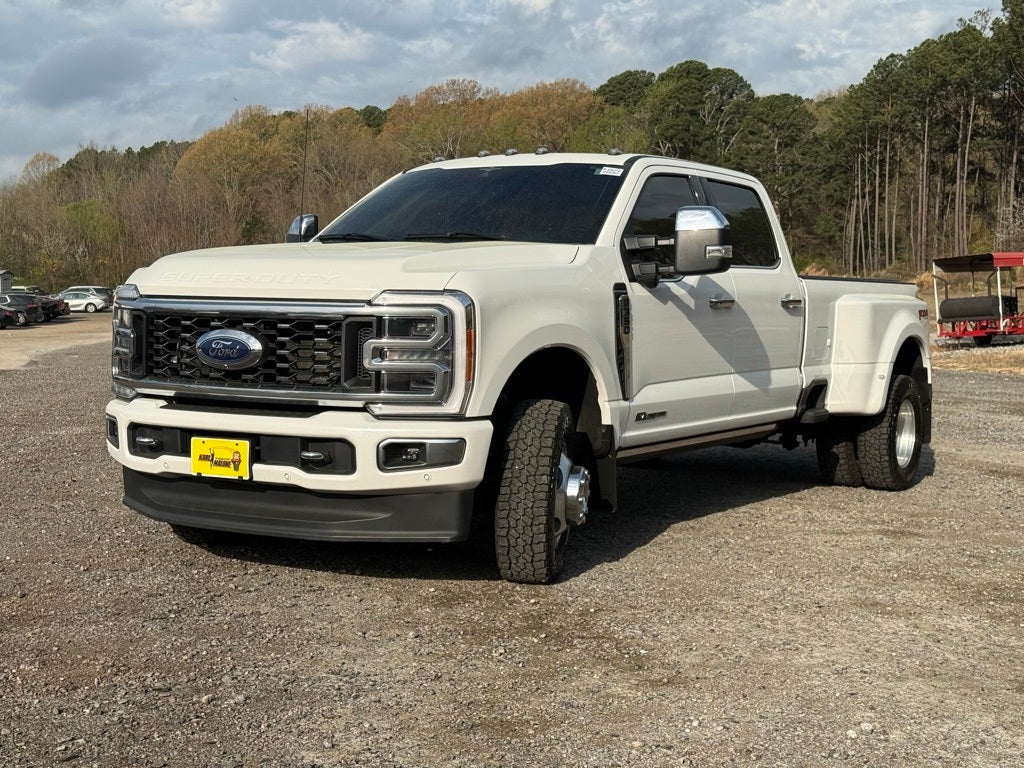2023 Ford F-350SD Platinum DRW