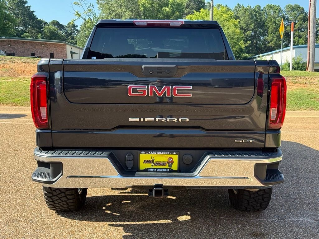 2022 GMC Sierra 1500 SLT