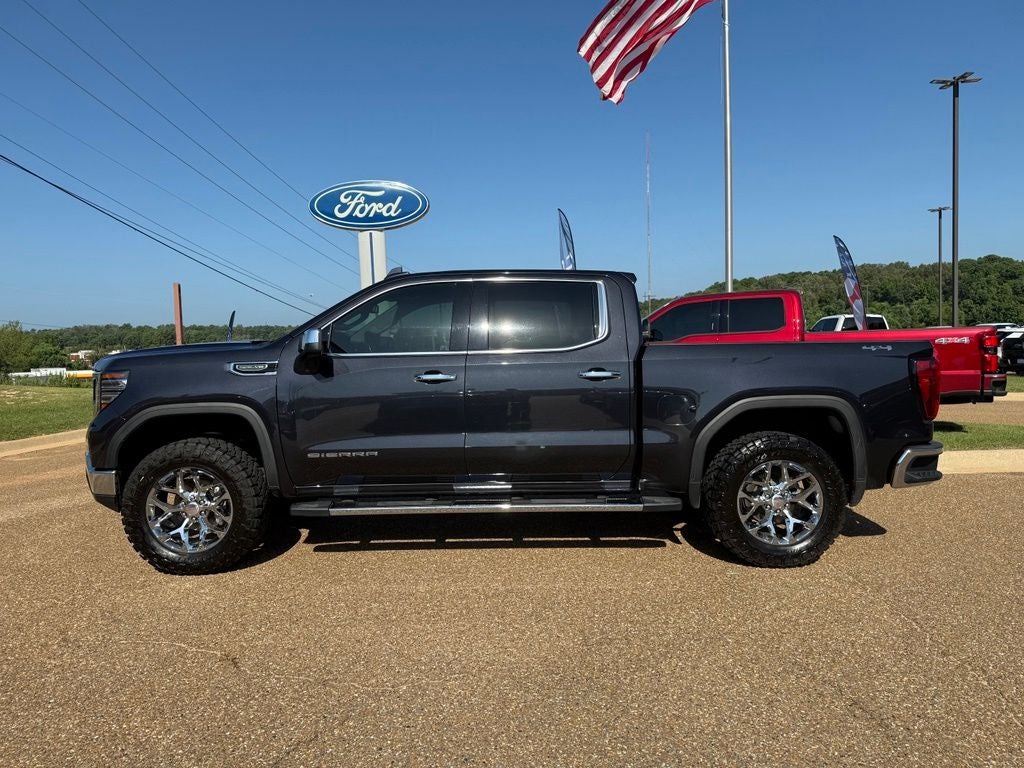 2022 GMC Sierra 1500 SLT