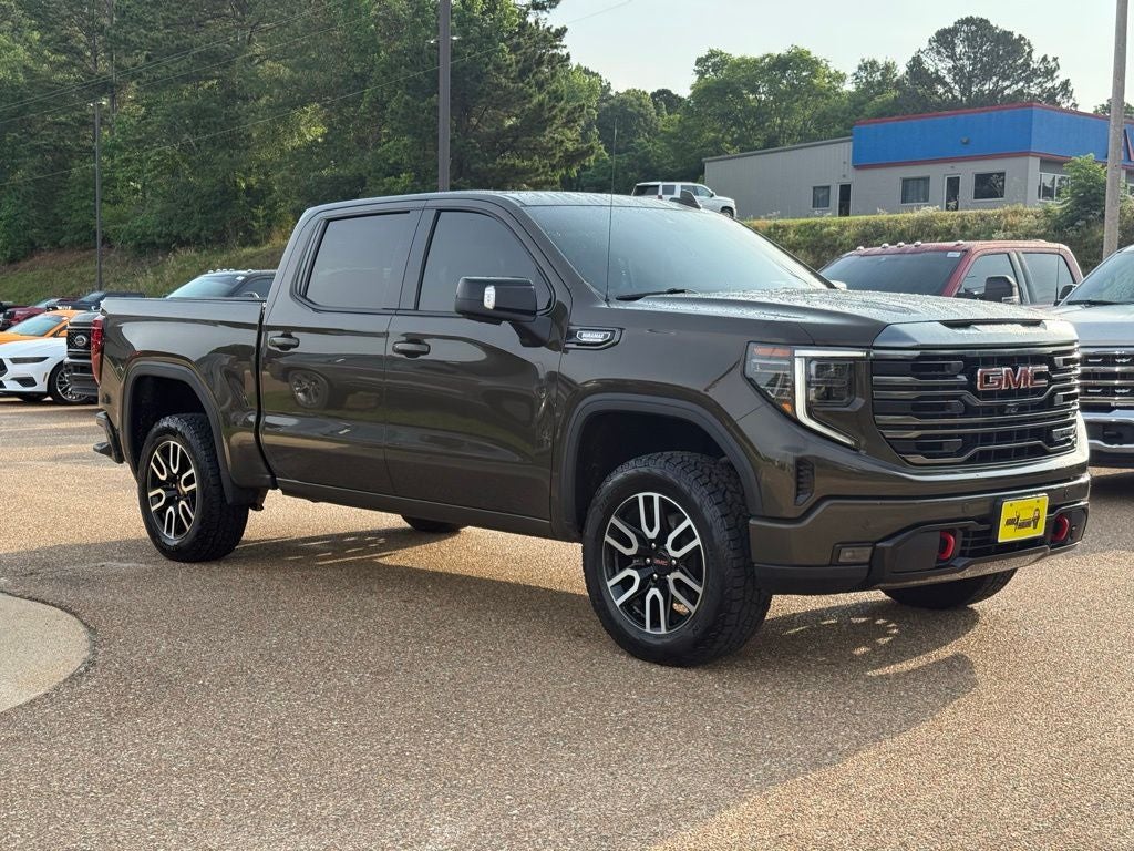 2024 GMC Sierra 1500 AT4