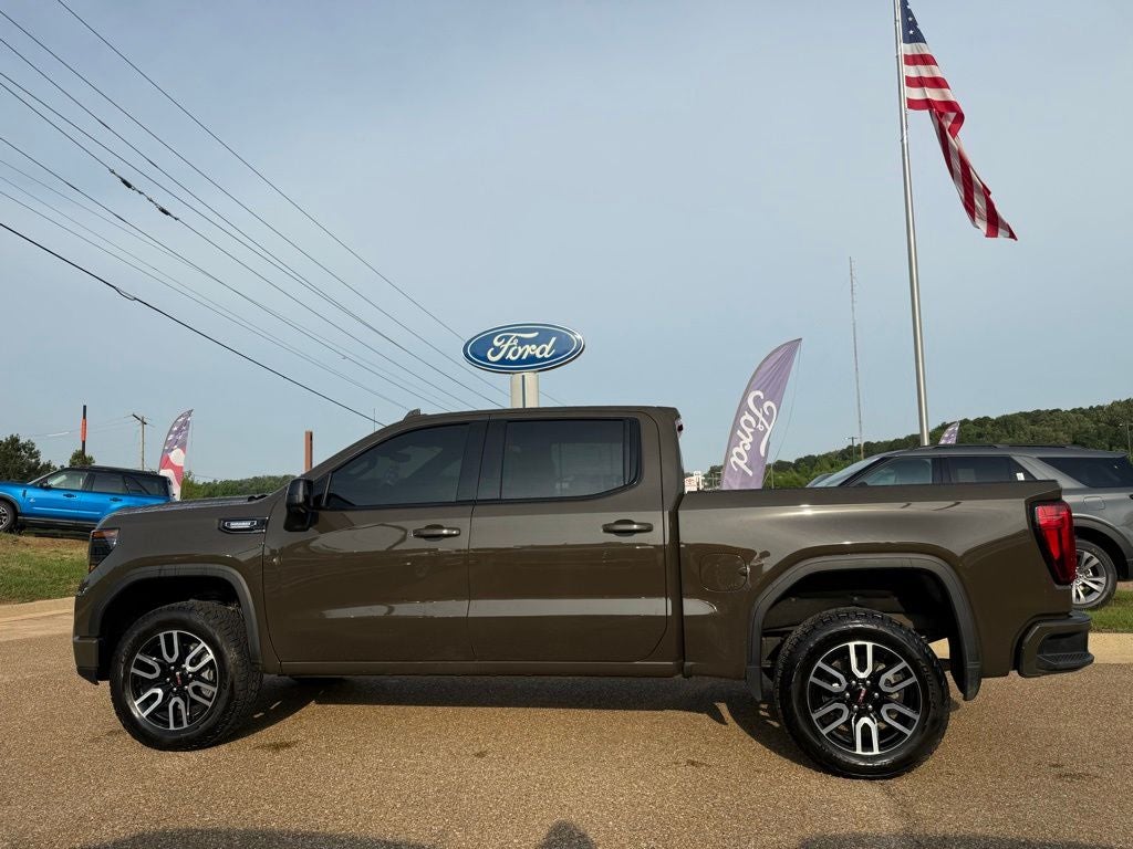 2024 GMC Sierra 1500 AT4
