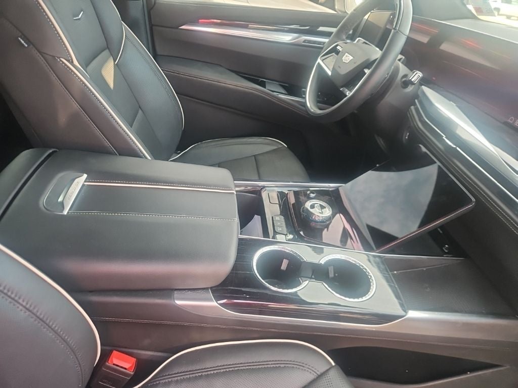 2025 Cadillac Escalade Sport
