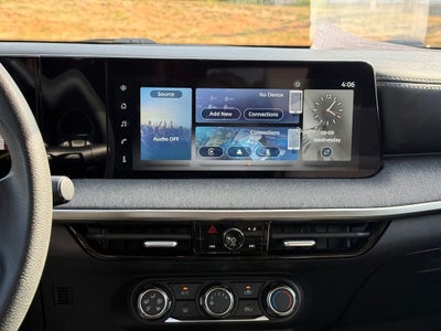 2025 Nissan Kicks SV