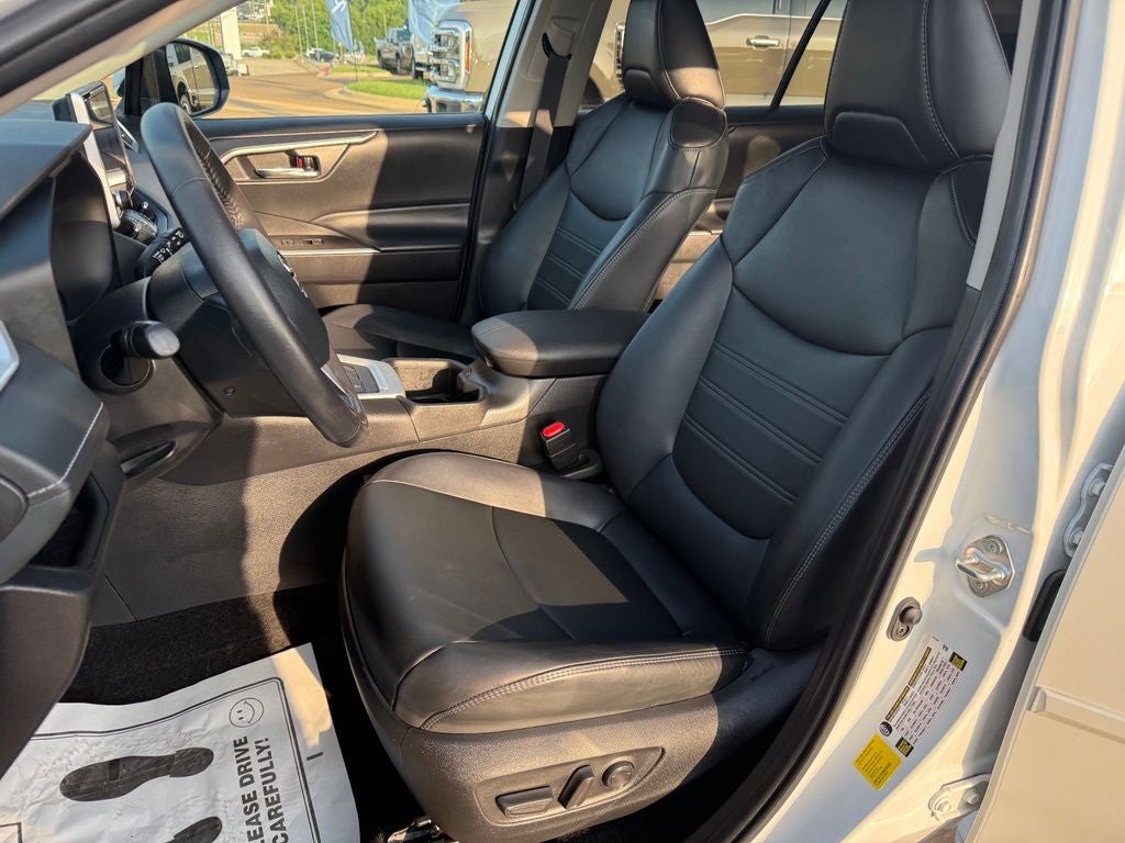2024 Toyota RAV4 Hybrid XLE Premium
