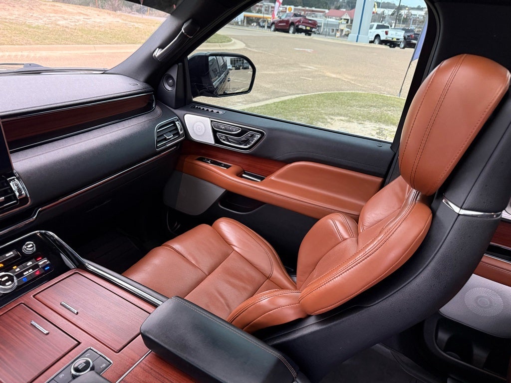 2020 Lincoln Navigator L Reserve