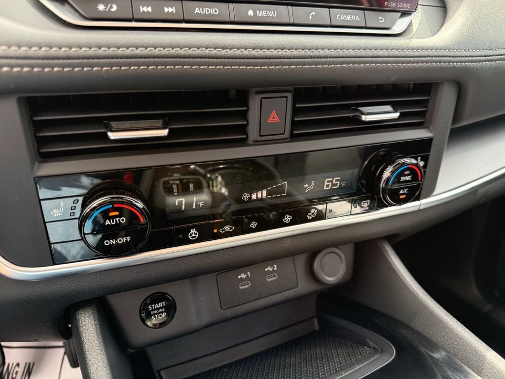 2025 Nissan Rogue SV