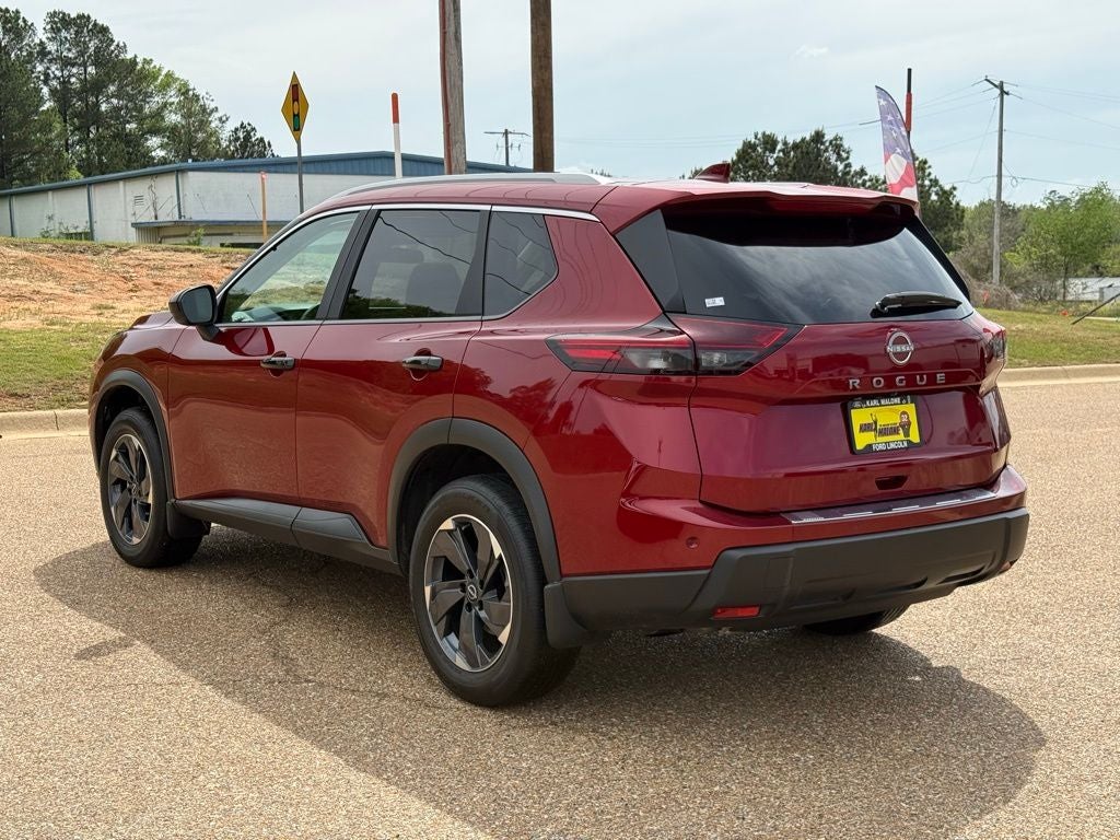 2025 Nissan Rogue SV