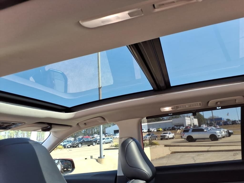 2024 Toyota Grand Highlander Base