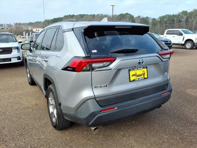 2022 Toyota RAV4 Hybrid LE