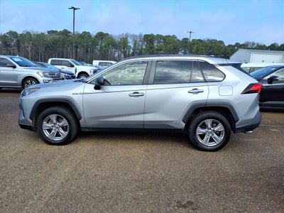 2022 Toyota RAV4 Hybrid LE