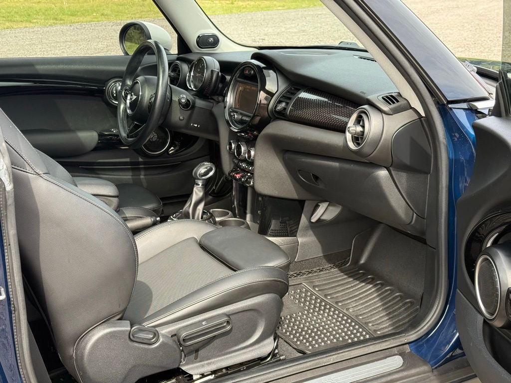 2015 MINI Cooper S Base