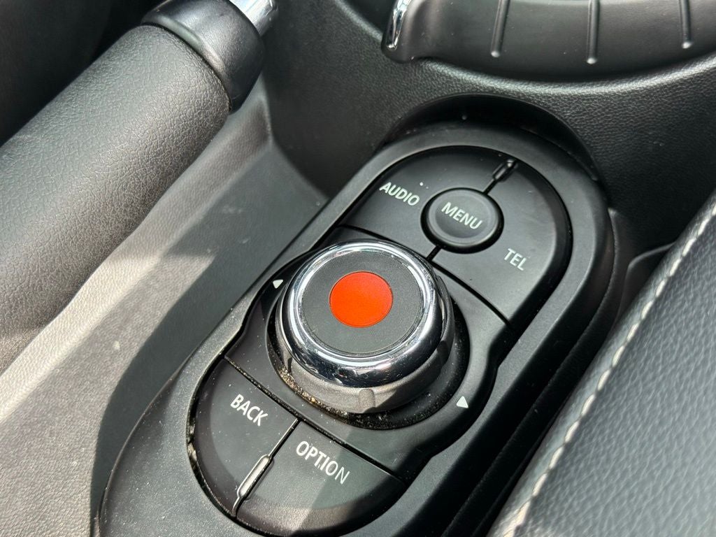 2015 MINI Cooper S Base