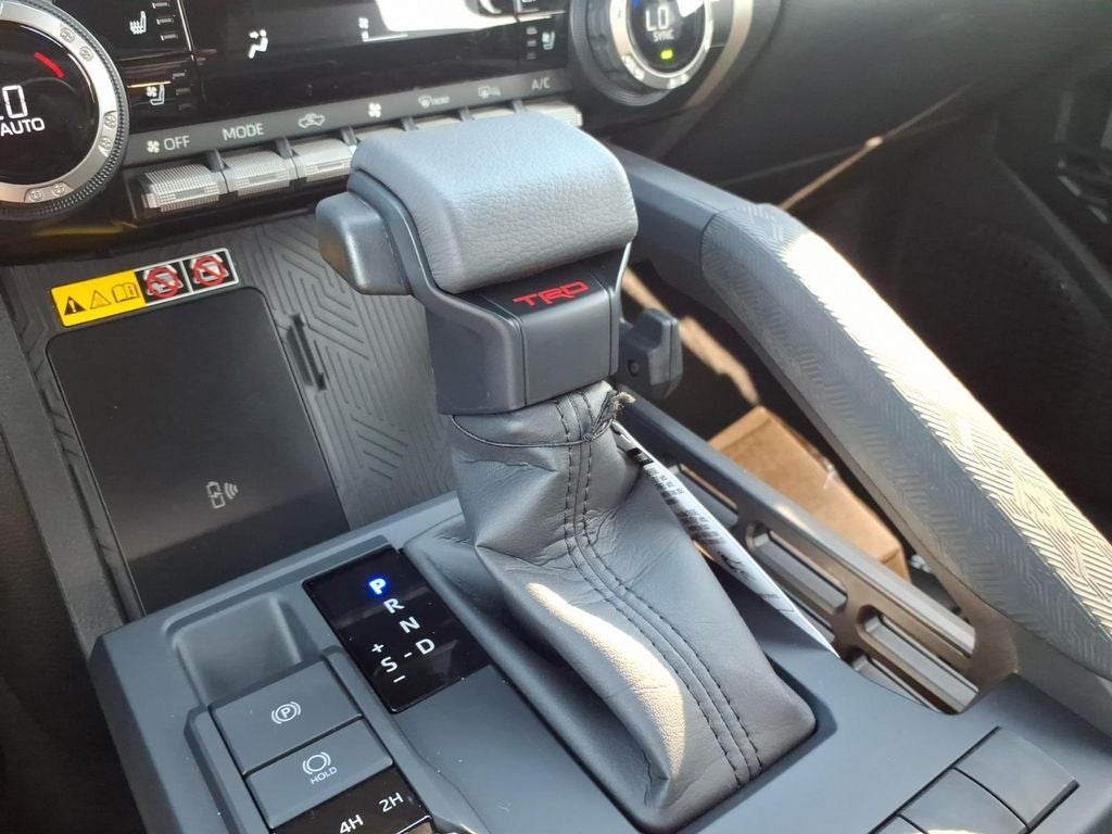 2026 Toyota Tacoma i-FORCE MAX TRD Off-Road i-FORCE MAX