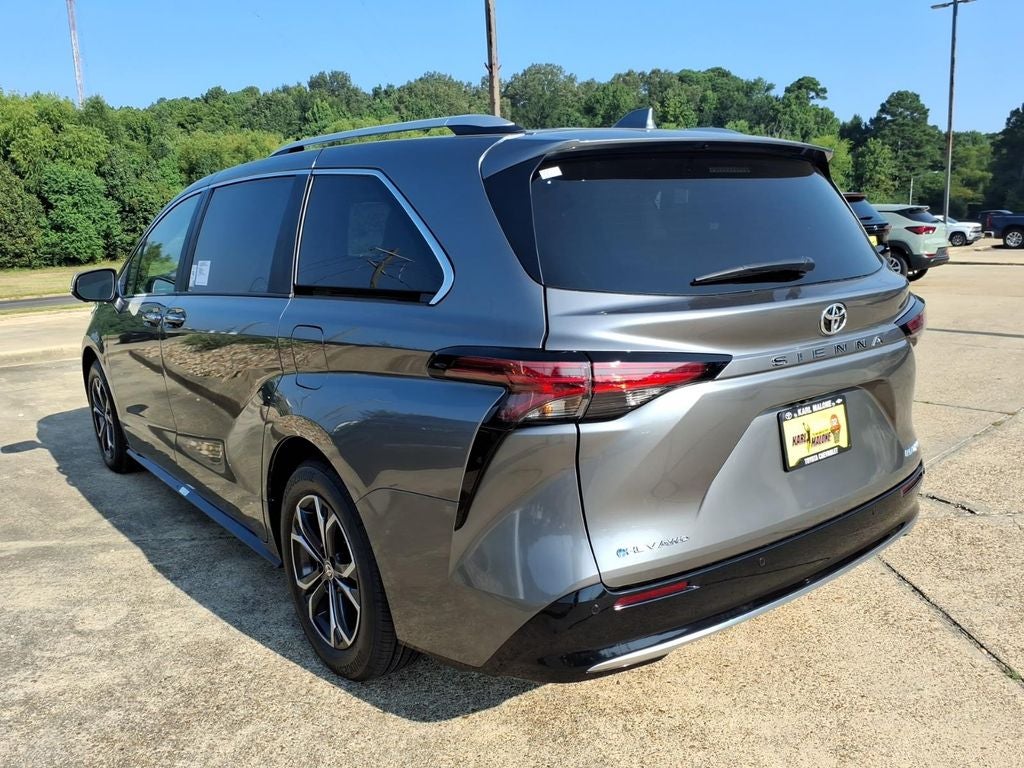 2026 Toyota Sienna Platinum