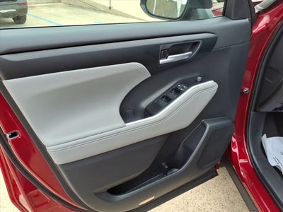 2026 Toyota Highlander Hybrid Hybrid XLE