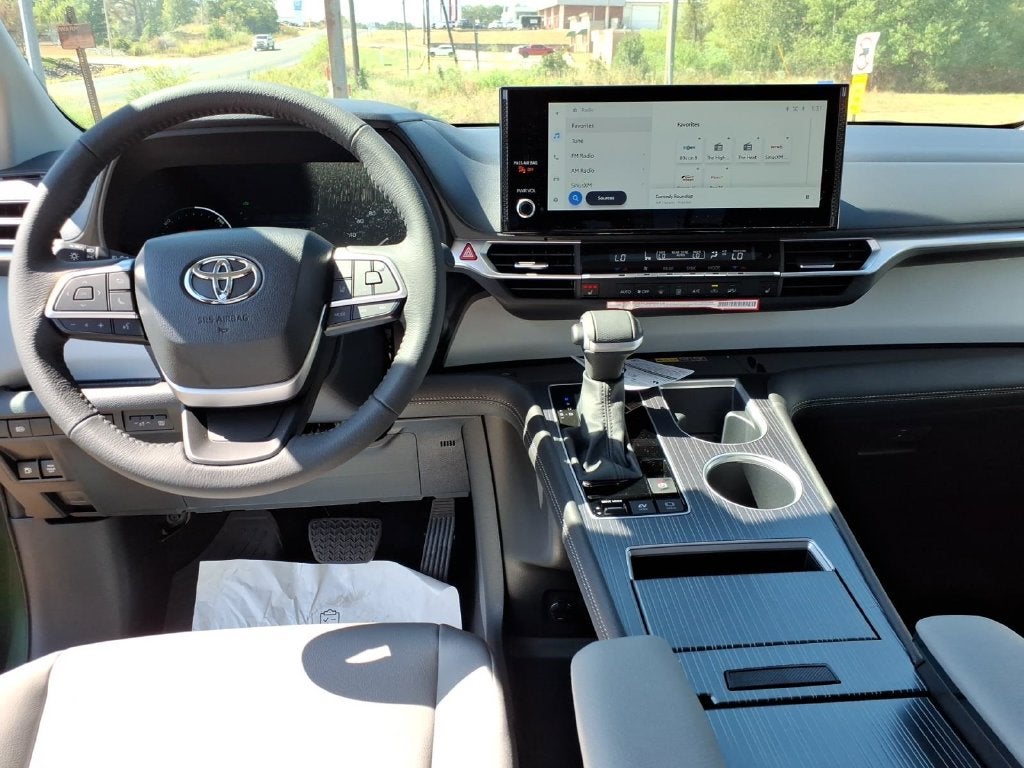 2026 Toyota Sienna XLE