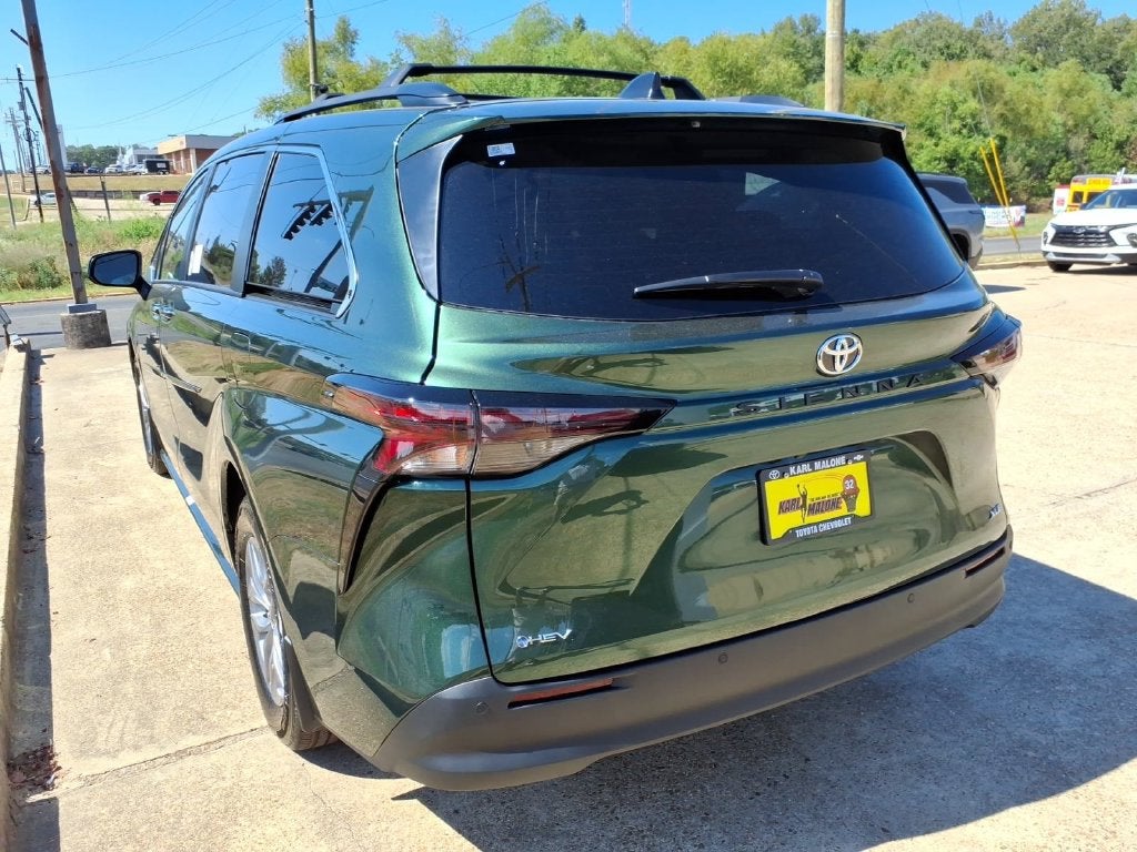 2026 Toyota Sienna XLE