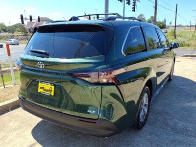2026 Toyota Sienna XLE