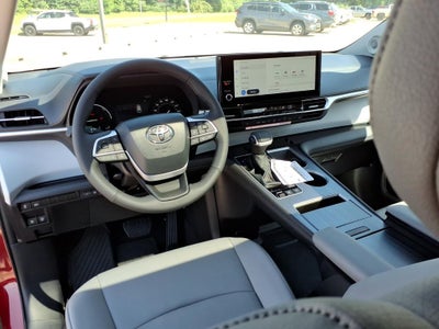 2026 Toyota Sienna XLE