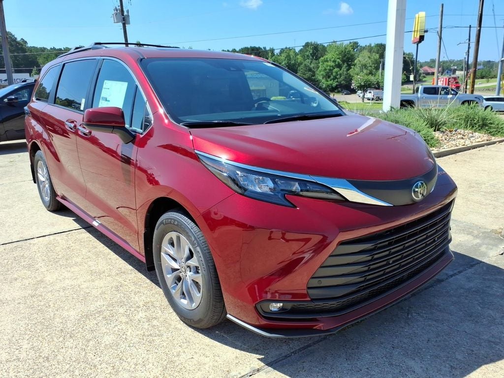2026 Toyota Sienna XLE