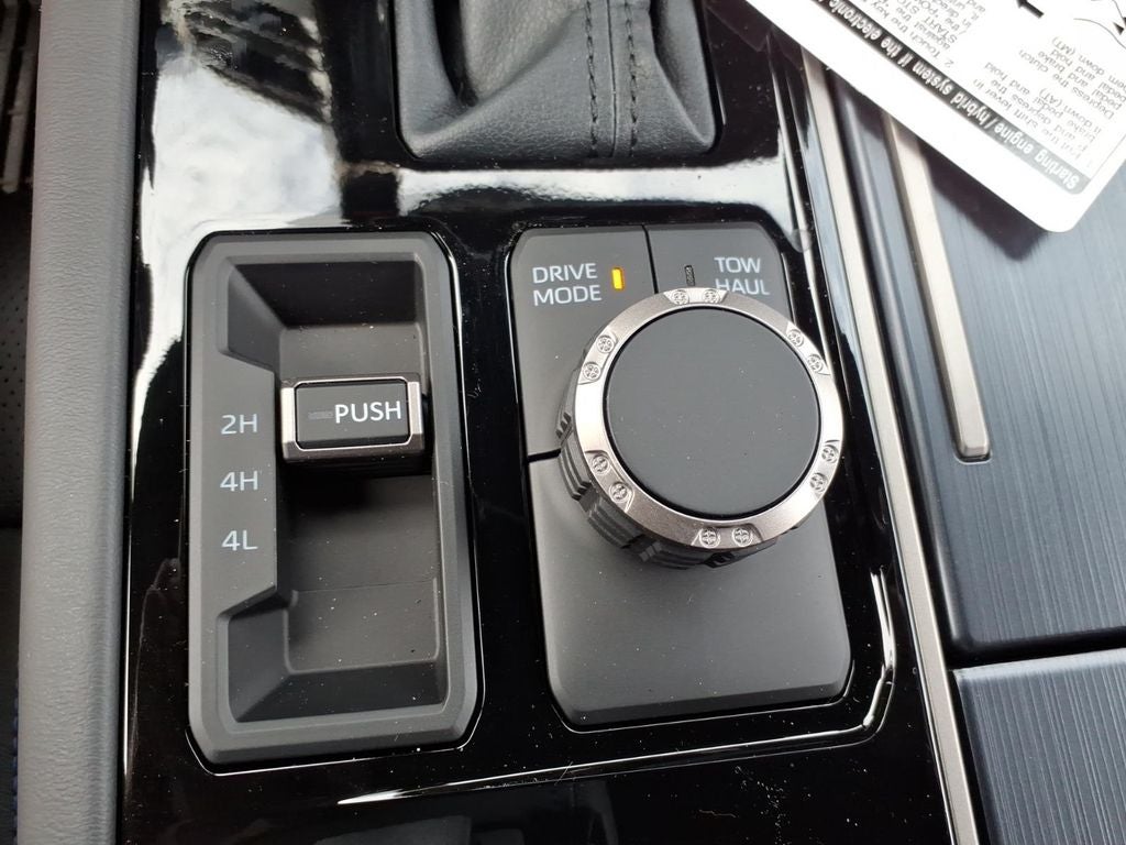 2026 Toyota Tundra i-FORCE MAX Platinum i-FORCE MAX