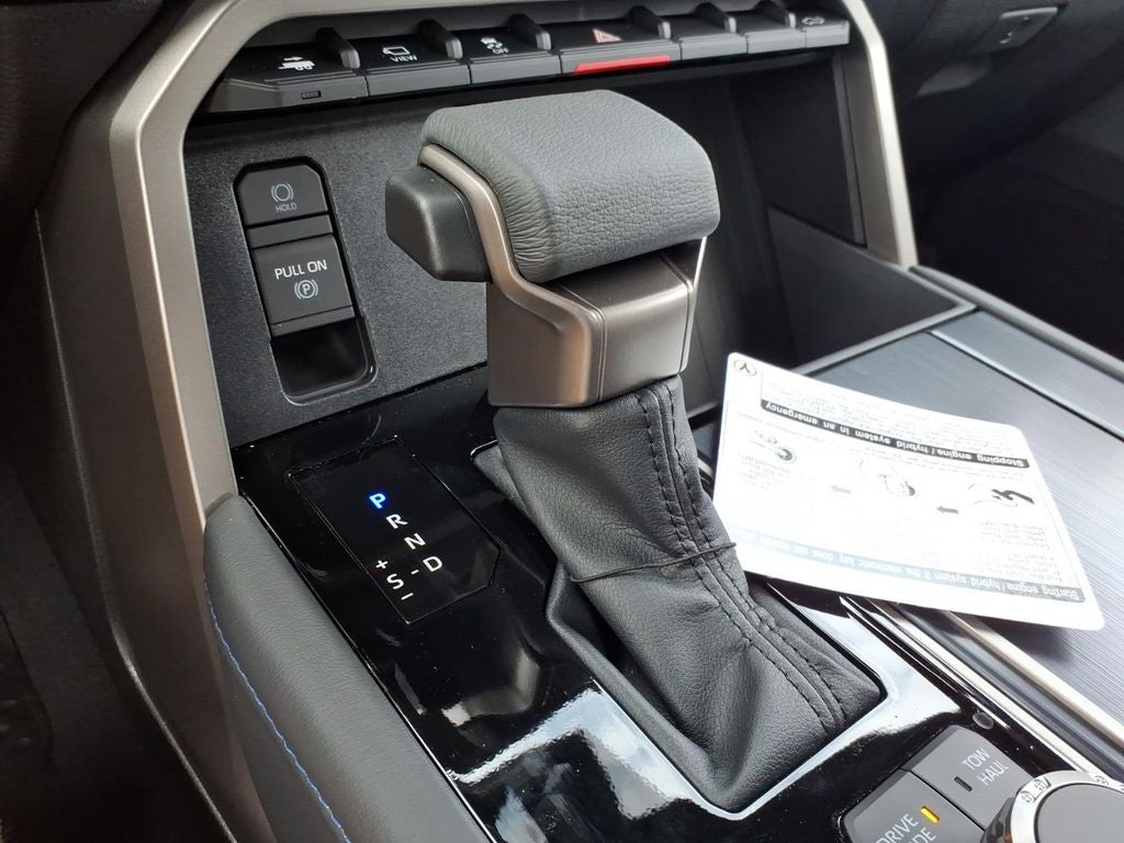 2026 Toyota Tundra i-FORCE MAX Platinum i-FORCE MAX