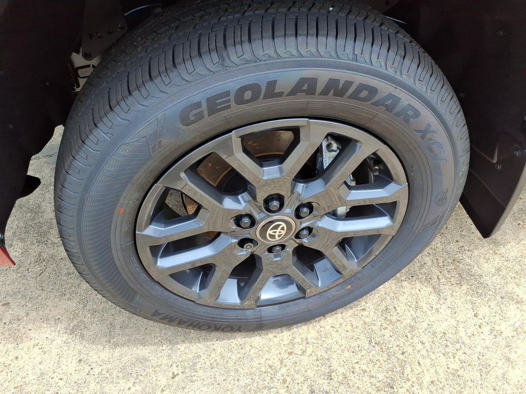 2026 Toyota Tundra i-FORCE MAX Platinum i-FORCE MAX