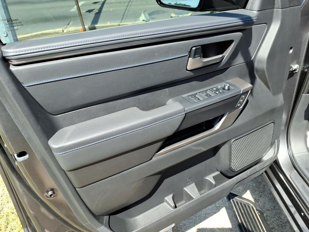 2026 Toyota Sequoia Platinum - Photo 11