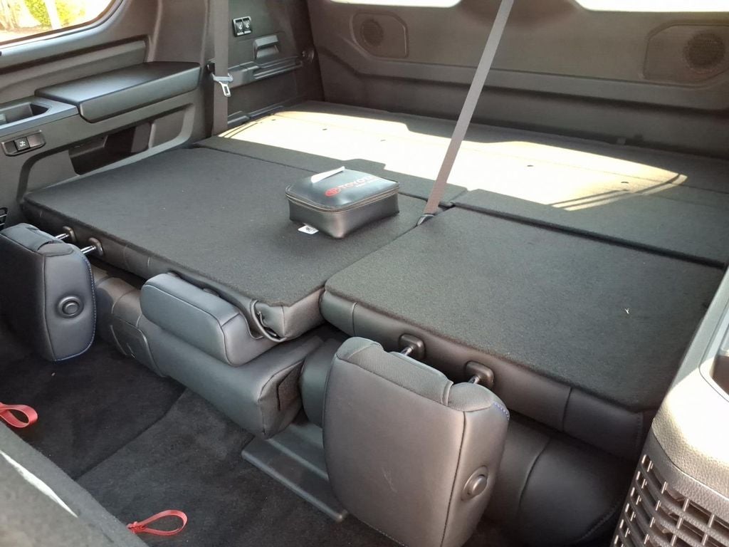 2026 Toyota Sequoia Platinum - Photo 16