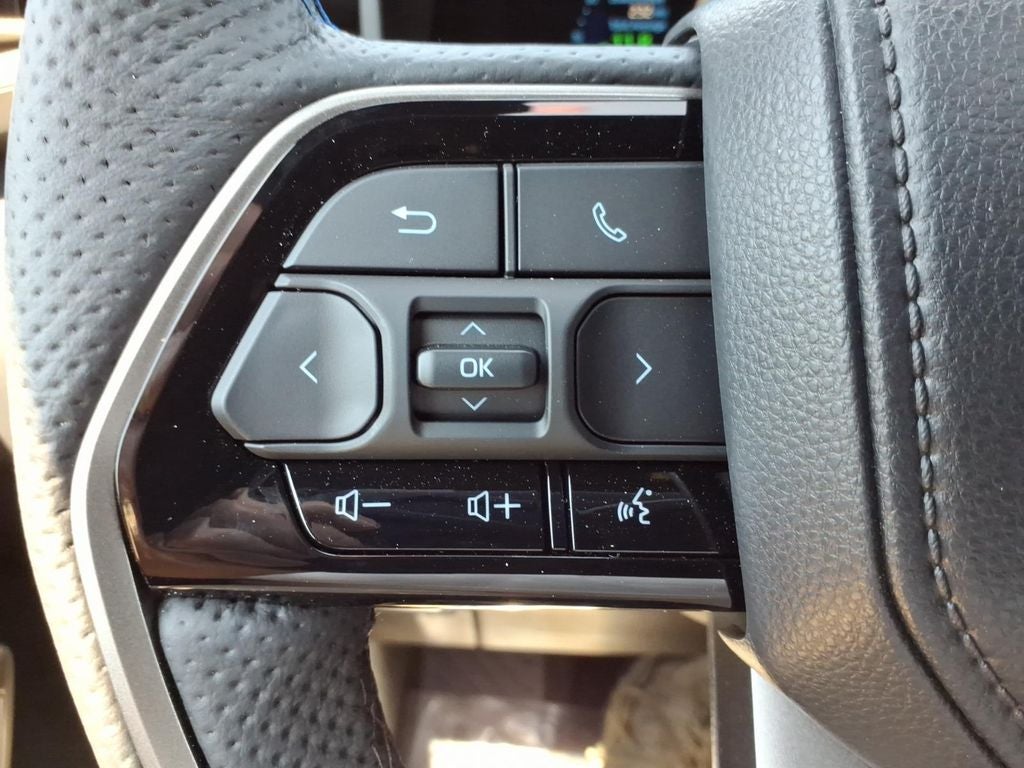 2026 Toyota Sequoia Platinum - Photo 19