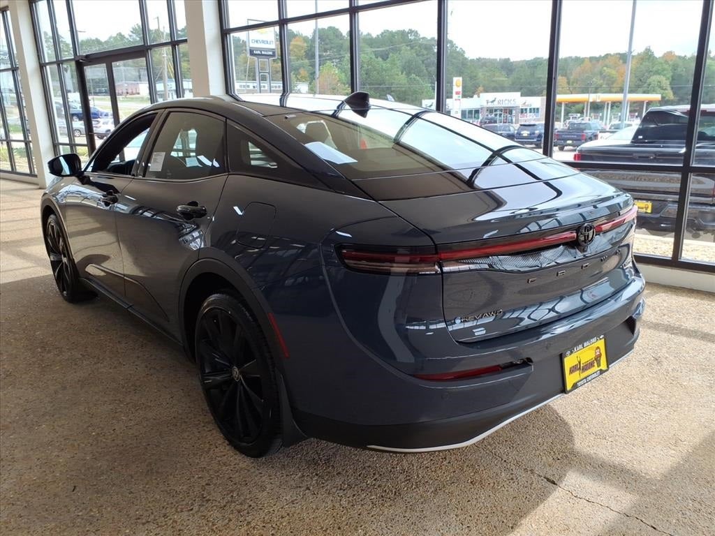 2026 Toyota Toyota Crown Nightshade