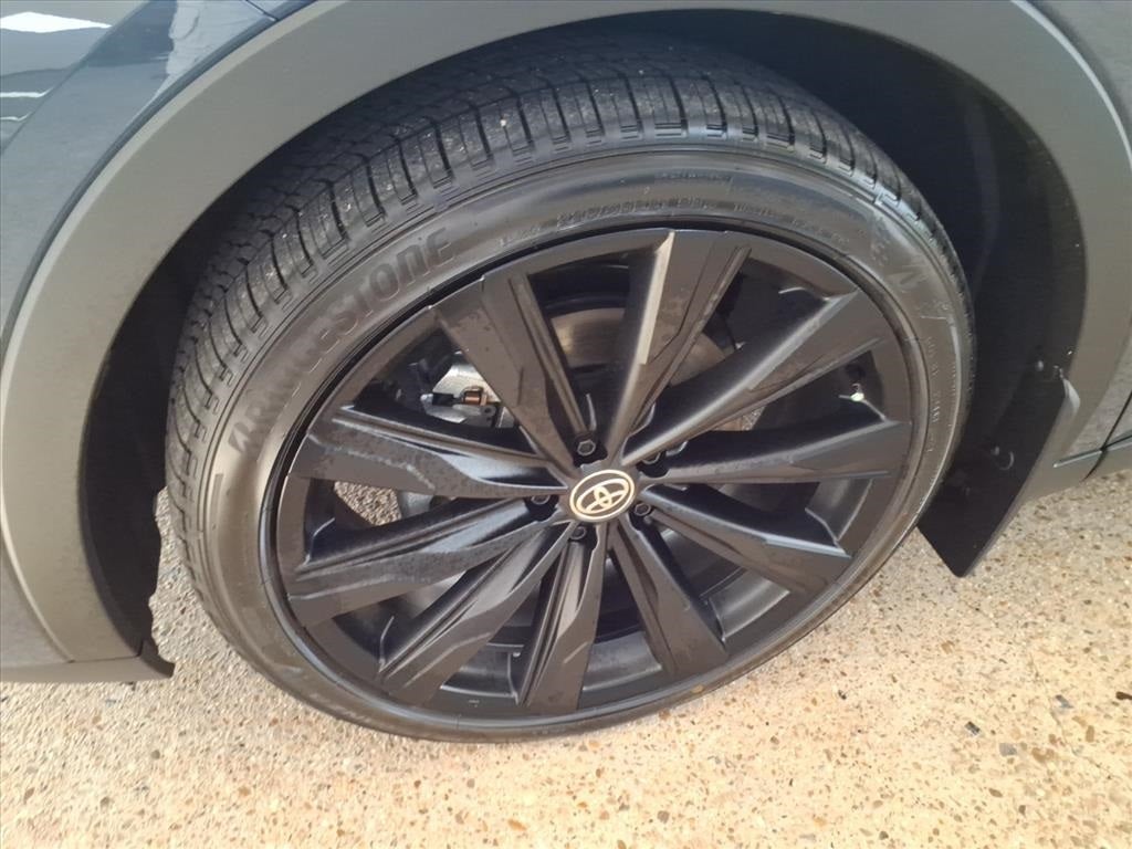 2026 Toyota Toyota Crown Nightshade