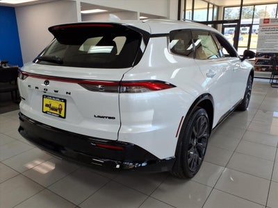 2026 Toyota Toyota Crown Signia Limited