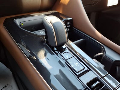 2026 Toyota Crown Signia Limited