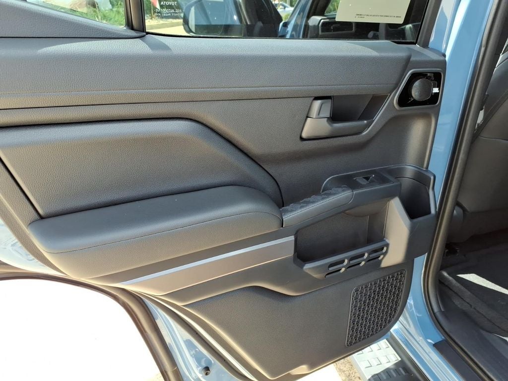 2026 Toyota 4Runner i-FORCE MAX TRD Off-Road Premium i-FORCE MAX