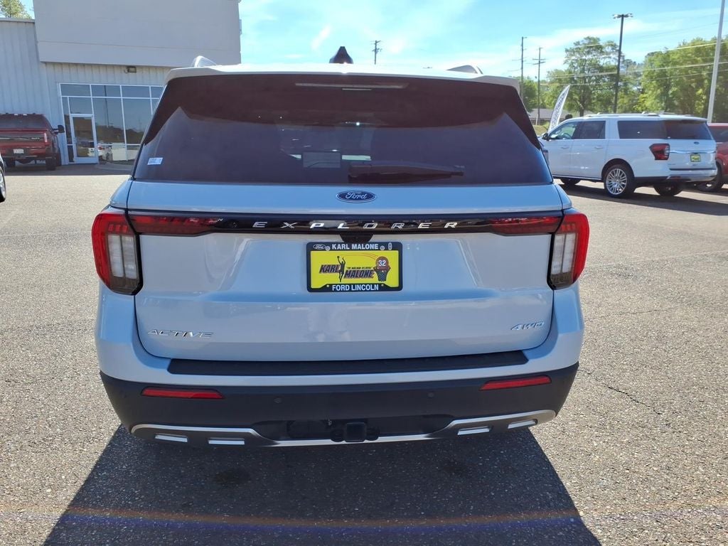 2025 Ford Explorer Active
