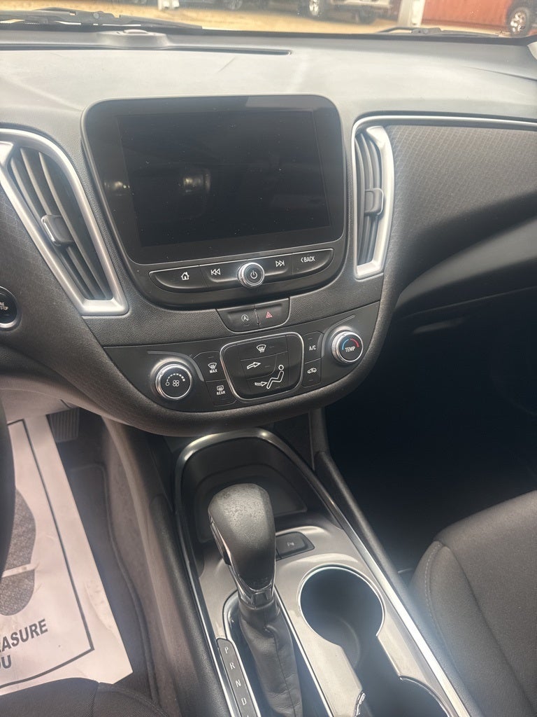 2021 Chevrolet Malibu LS 1FL