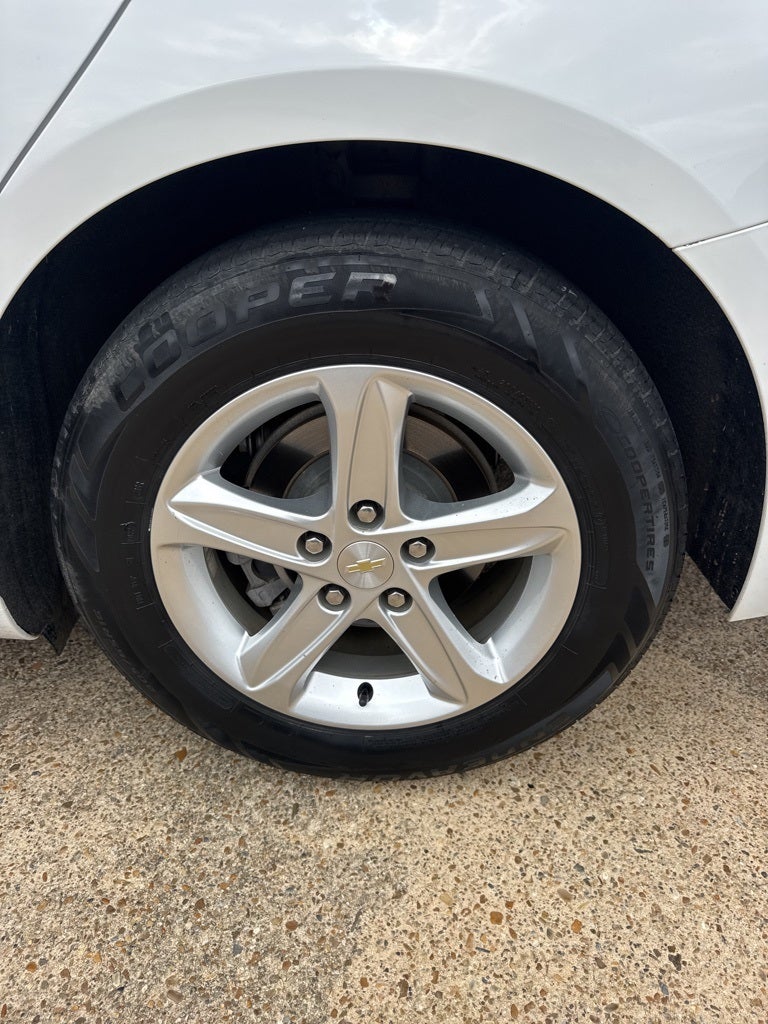 2021 Chevrolet Malibu LS 1FL