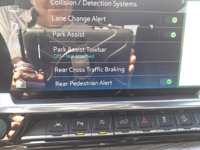 2024 Chevrolet Silverado 1500 LT LT1