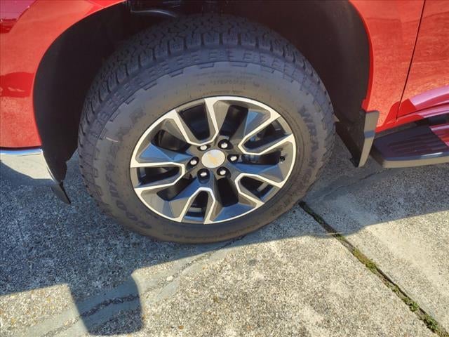 2024 Chevrolet Silverado 1500 LT LT1