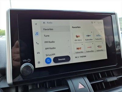 2025 Toyota RAV4 XLE