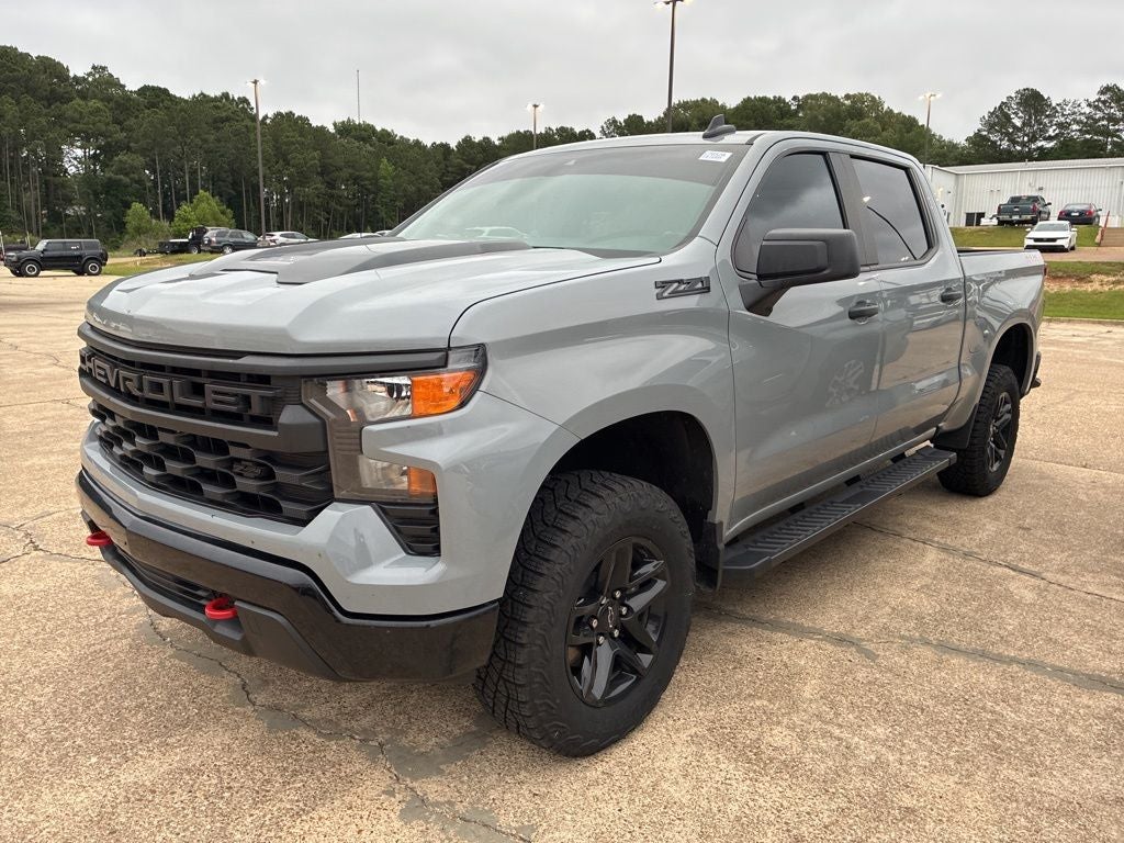 2024 Chevrolet Silverado 1500 Custom Trail Boss