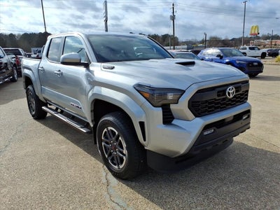 2024 Toyota Tacoma Hybrid TRD Sport