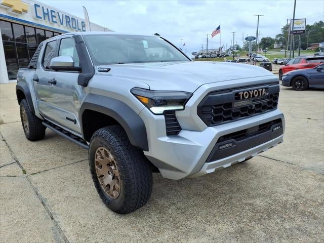2026 Toyota Tacoma Hybrid Trailhunter