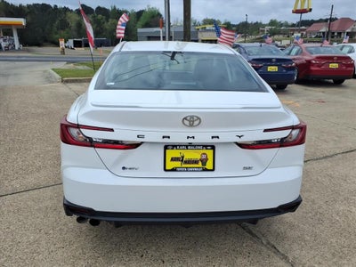 2025 Toyota Camry SE