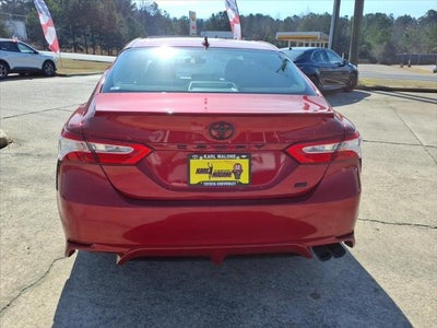 2020 Toyota Camry SE