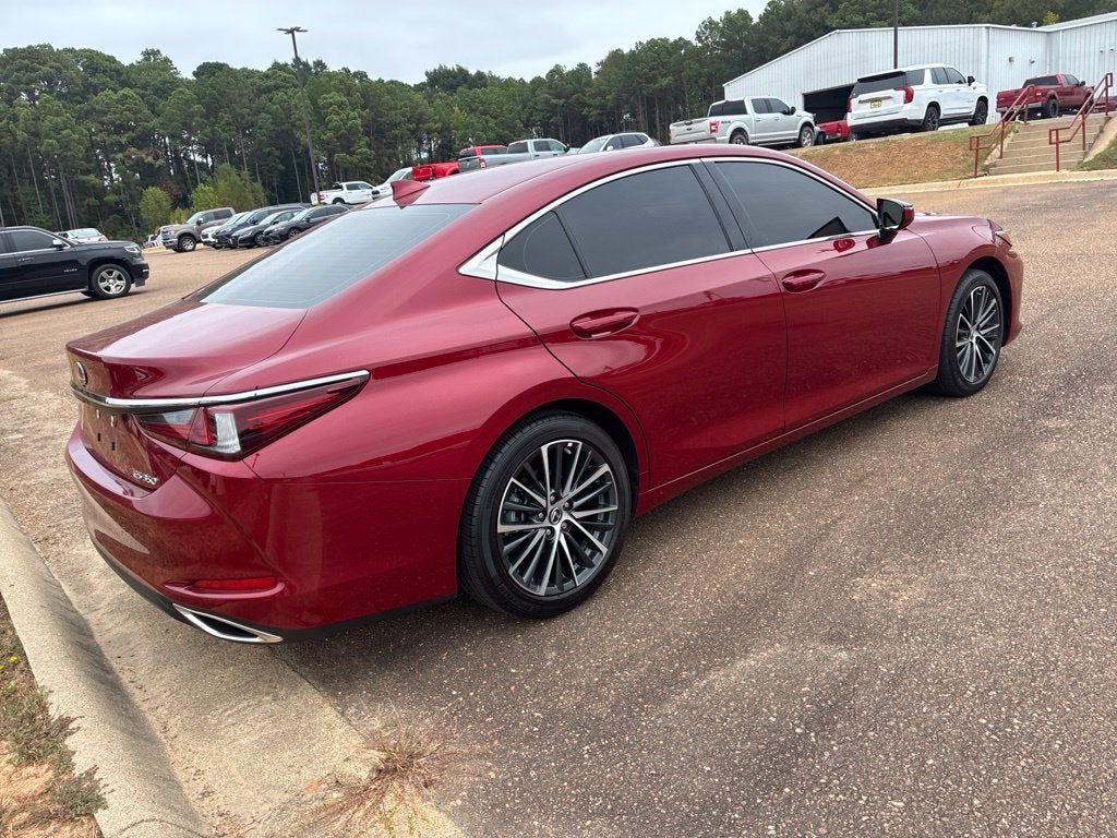 2025 Lexus ES 350
