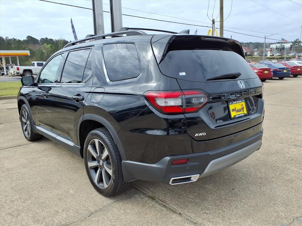 2025 Honda Pilot Touring