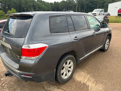 2013 Toyota Highlander Base